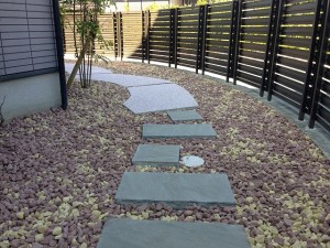 砂利敷き洗出し平板