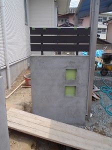 門袖　ガラスブロック　Eフェンス