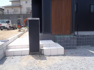 新築外構 駐車場 舗装工事 2