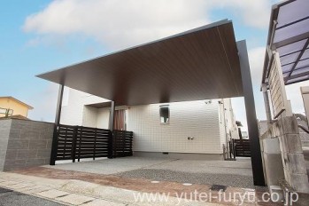 クローズド外構 カーポート