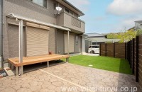 スタンプコンクリートと人工芝