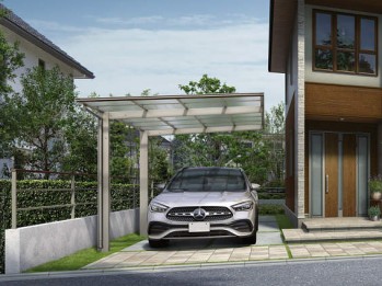 エフルージュFIRST