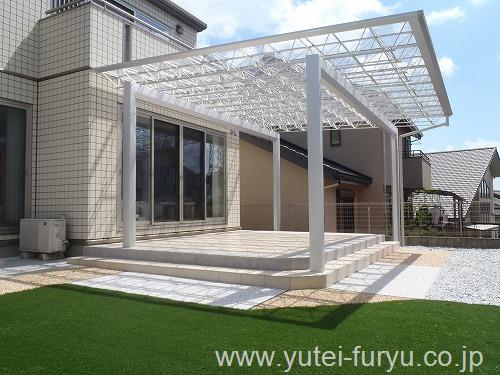 屋根テラス Mシェードを設置し庭を快適空間に 北九州市 福岡 北九州 エクステリア 外構 庭のデザイン 遊庭風流