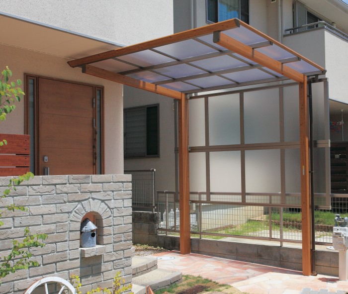 木目調カーポート アートポート 福岡 北九州 エクステリア 外構 庭のデザイン 遊庭風流